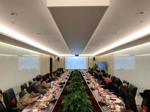 中國-東盟大數(shù)據(jù)技術(shù)與產(chǎn)業(yè)發(fā)展研討會(huì)代表團(tuán)參觀數(shù)字企業(yè)體驗(yàn)館